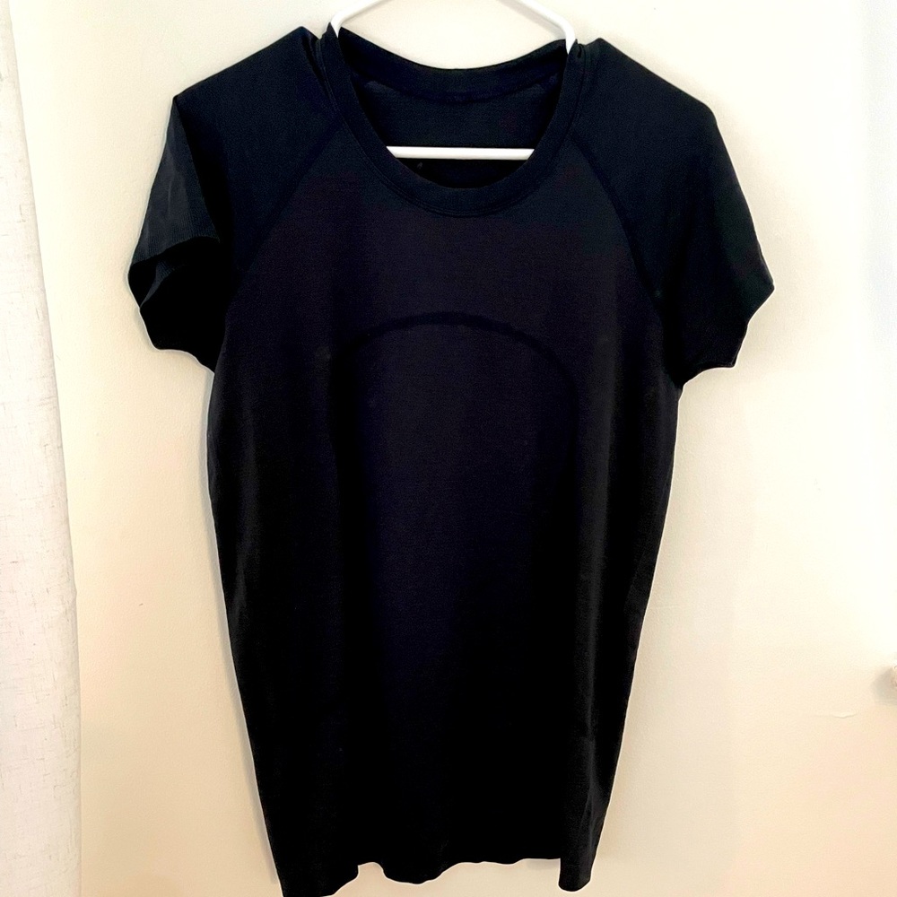 Swiftly Tech 2.0, black. New w/o tags, size 10.